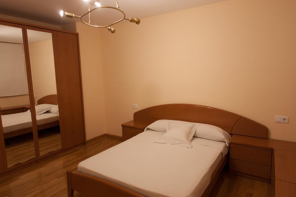 Apartamentos Rio Guadalaviar Albarracin Bagian luar foto